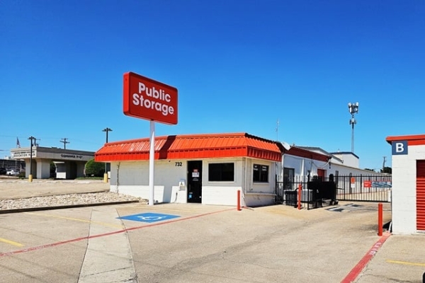 Public Storage - Duncanville - 732 South Cedar Ridge Drive