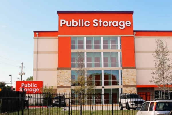 Public Storage - Dallas - 7895 Riverfall Dr