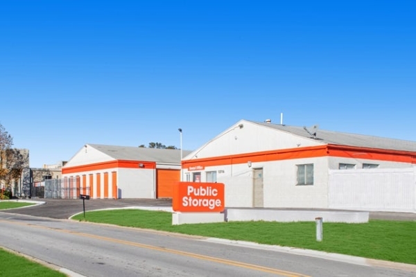 Public Storage - Shawnee - 12716 W 63rd Street