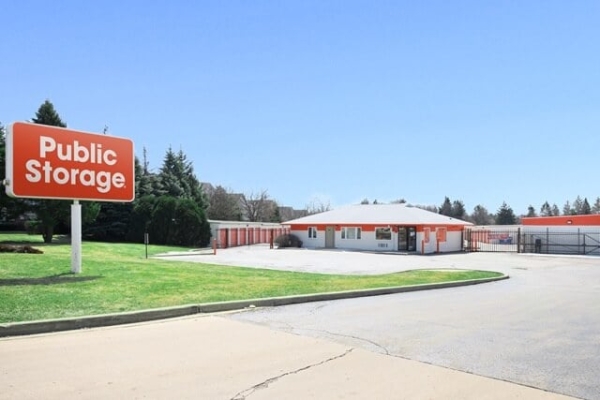 Public Storage - Hanover Park - 1000 E Lake Street