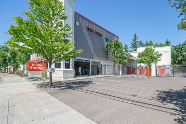 Public Storage - Portland - 10315 SW Barbur Blvd