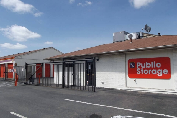 Public Storage - Aurora - 565 Hanover Way