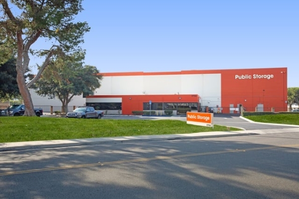 Public Storage - Irvine - 17792 Cowan