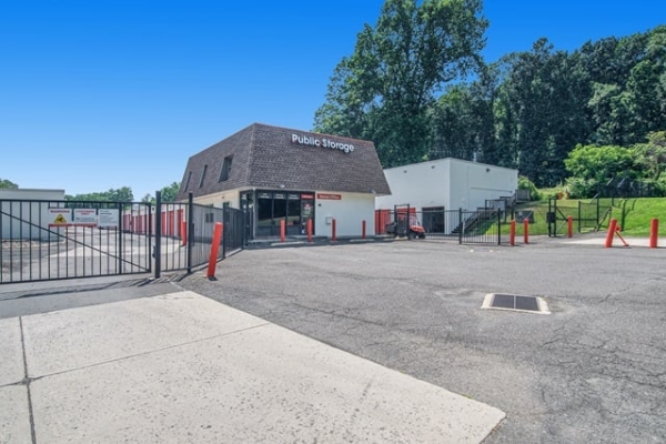 Public Storage - Langhorne - 500 S Flowers Mill Road