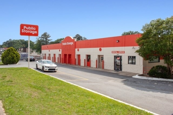 Public Storage - Atlanta - 3692 Clairmont Road