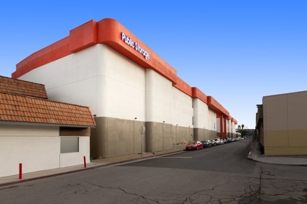 Public Storage - Studio City - 12345 Ventura Court