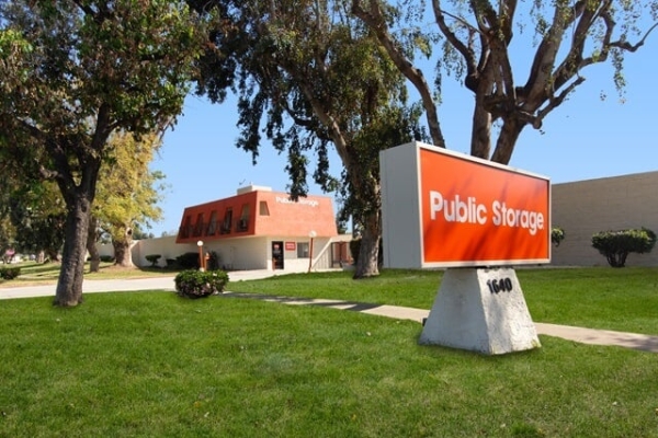 Public Storage - La Verne - 1640 N White Ave