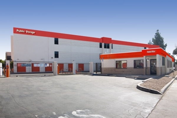 Public Storage - Glendale - 4820 San Fernando Rd