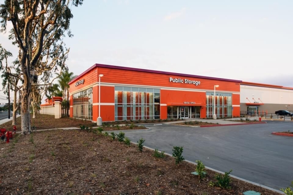 Public Storage - Irvine - 16700 Red Hill Ave