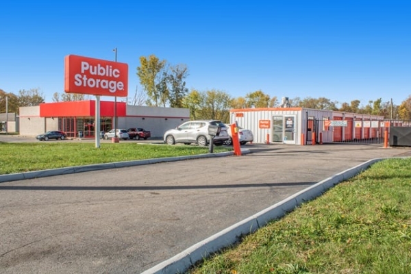 Public Storage - Columbus - 3171 S High St