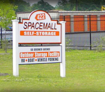 422 Spacemall Self Storage