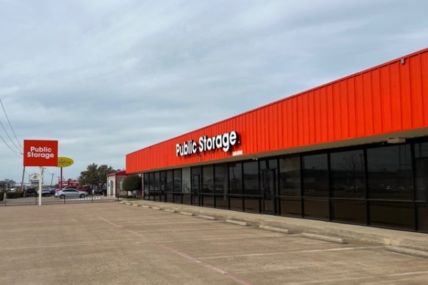 Public Storage - Pantego - 3521 W Pioneer Parkway Ste A