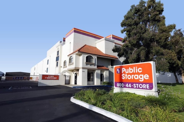 Public Storage - Los Alamitos - 3752 Cerritos Ave