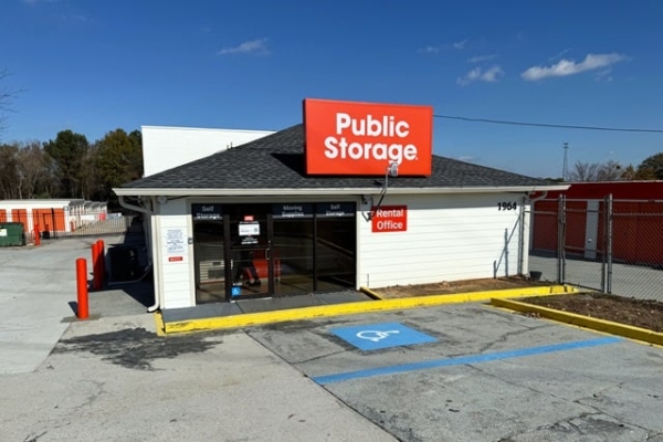 Public Storage - Stone Mountain - 1964 Rockbridge Road