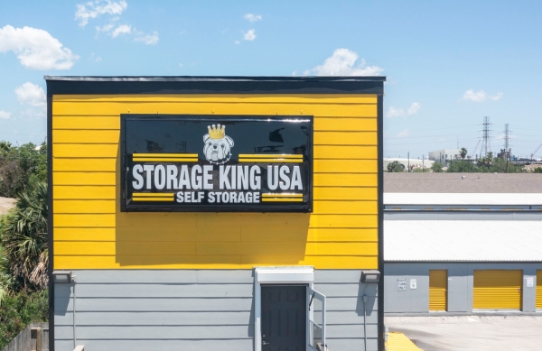 Storage King USA - 158 - Galveston, TX. - 60th Street