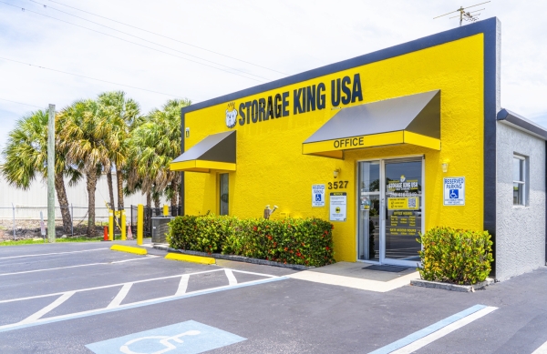 Storage King USA - 166 - Naples, FL. - 3527 Radio Road